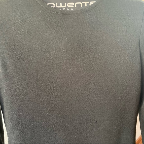 Vintage Bill Blass dress with scalloped skirt style lines - Picture 2 of 11